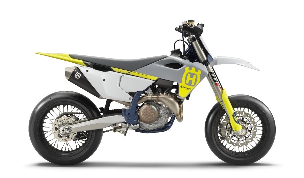 Husqvarna presenta la nuova FS 450 Supermoto 2023 